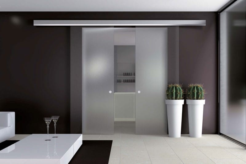 درب شیشه ای مات