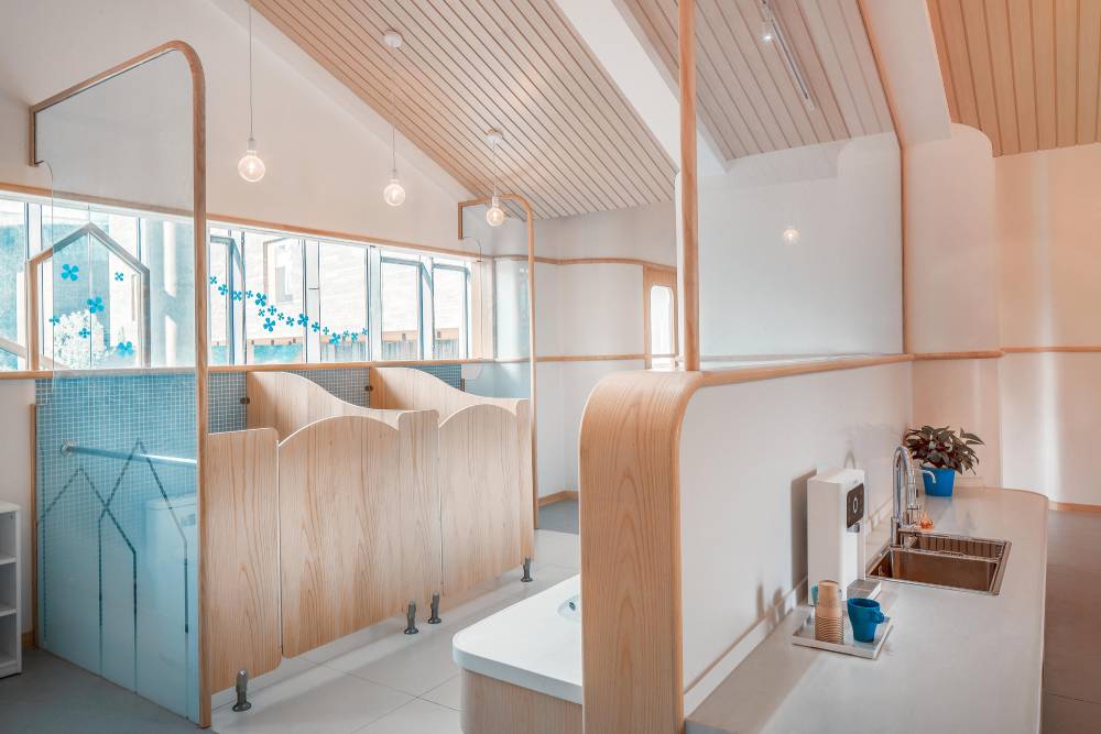 شیشه‌های پارتیشن‌بندی مهد کودک