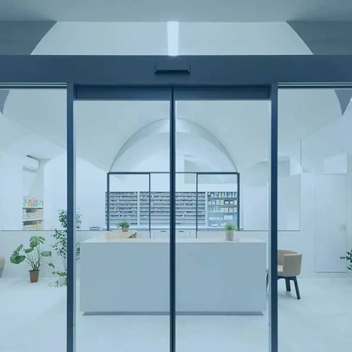 Automatic glass door 01