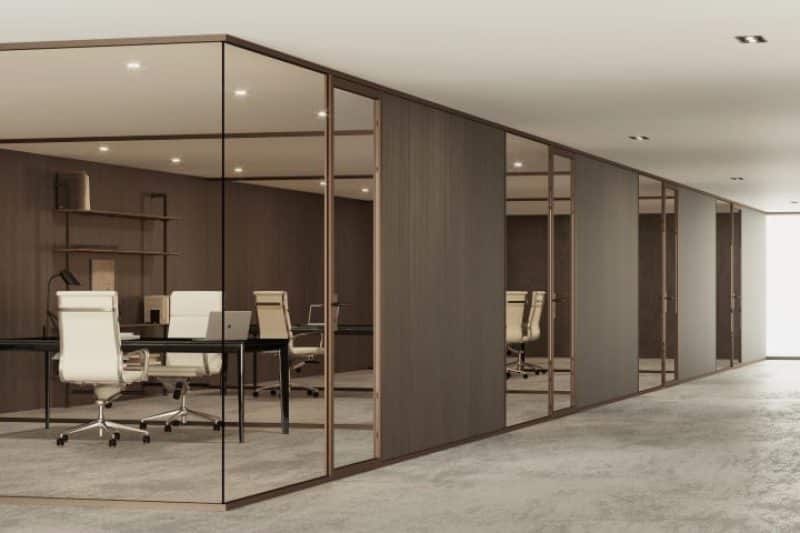 شیشه مورد استفاده در پارتیشن شیشه ای