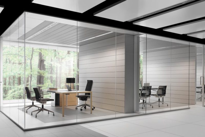 office-partition-frameless